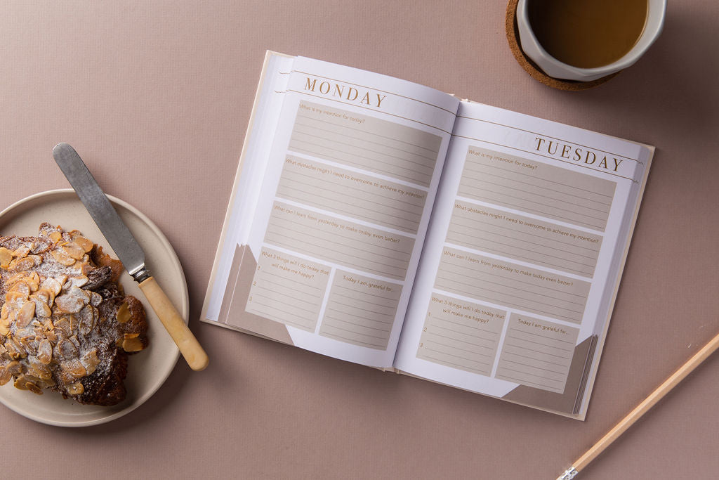 Agenda du journal 'Morning Notes' non daté avec invites 